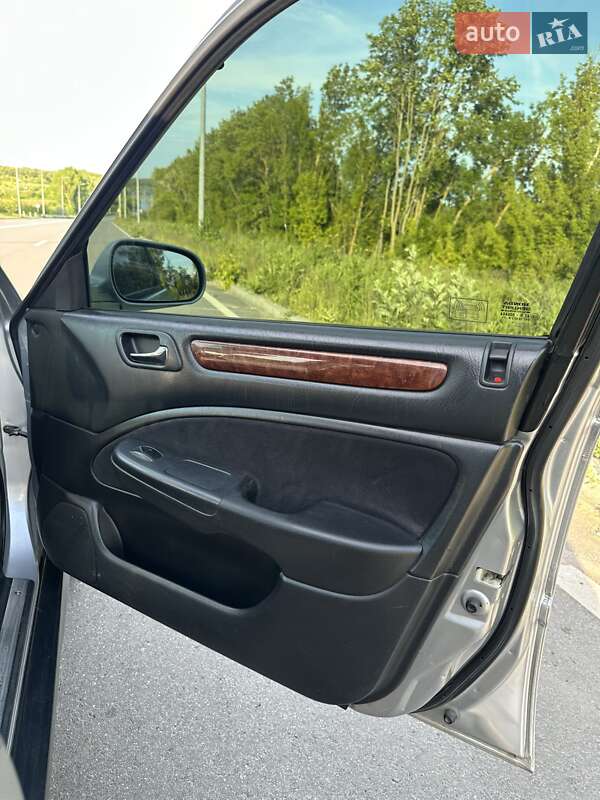 Седан Honda Accord 2001 в Хмельницком