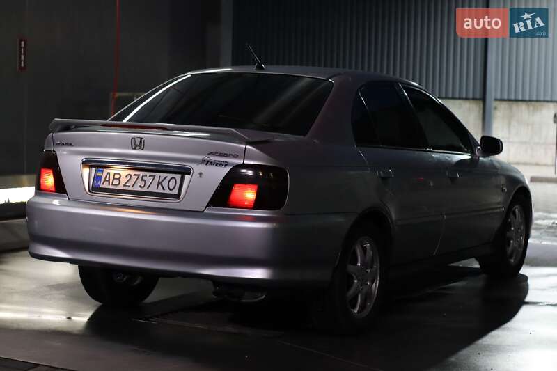 Седан Honda Accord 2001 в Хмельницком