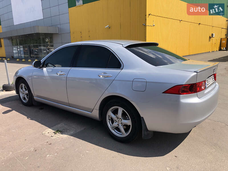 Седан Honda Accord 2003 в Нежине