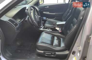 Седан Honda Accord 2004 в 