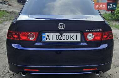 Седан Honda Accord 2004 в 