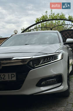 Седан Honda Accord 2019 в 