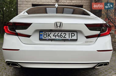 Седан Honda Accord 2019 в 