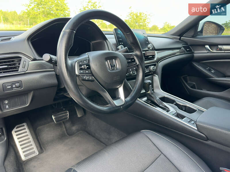Седан Honda Accord 2019 в Ровно