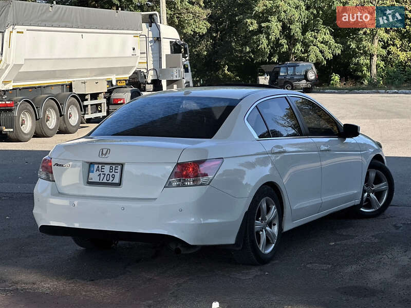 Седан Honda Accord 2008 в Новомосковську