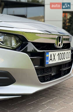 Седан Honda Accord 2018 в 