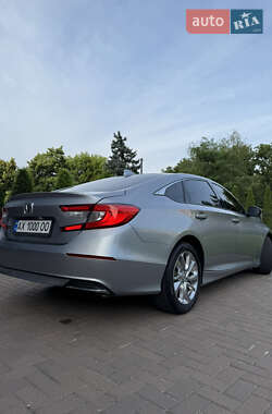 Седан Honda Accord 2018 в 