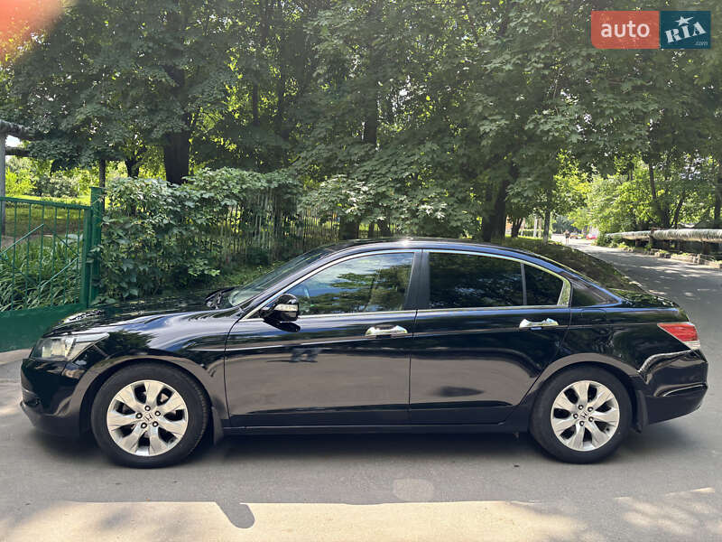 Седан Honda Accord 2008 в Днепре