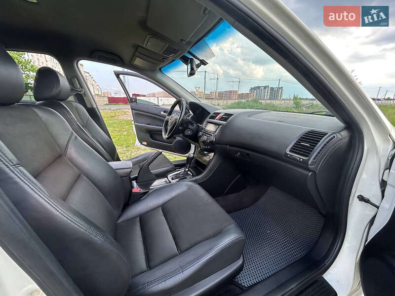Седан Honda Accord 2007 в Киеве