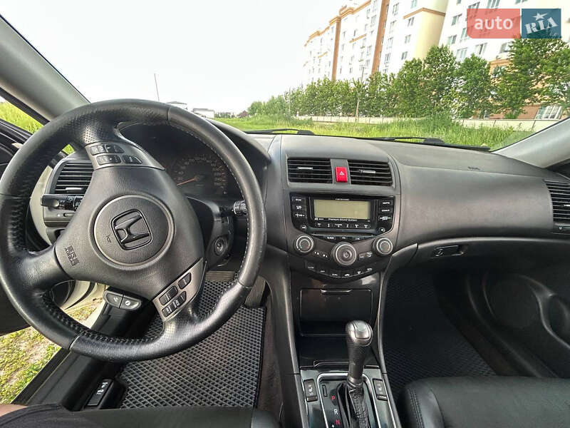 Седан Honda Accord 2007 в Киеве