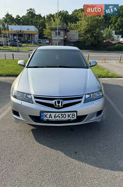 Седан Honda Accord 2006 в Києві