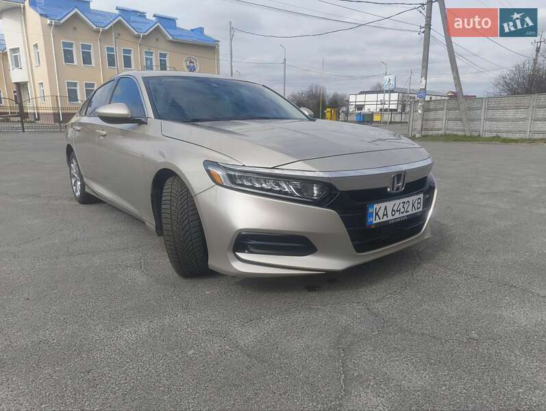 Седан Honda Accord 2018 в Броварах фото 16 Седан Honda Accord 2018 в Броварах