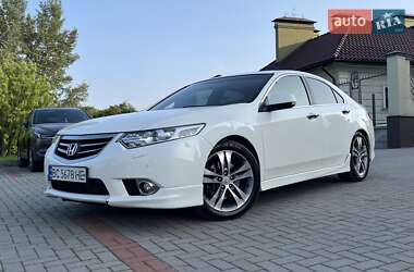 Седан Honda Accord 2011 в Золочеві