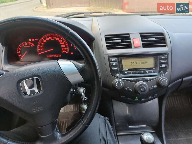Седан Honda Accord 2004 в Чернігові фото 8 Седан Honda Accord 2004 в Чернігові