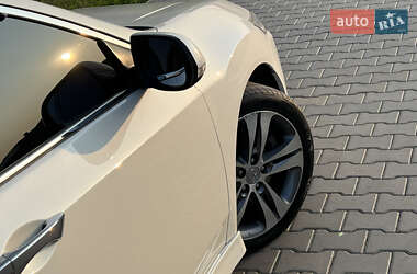 Седан Honda Accord 2011 в 