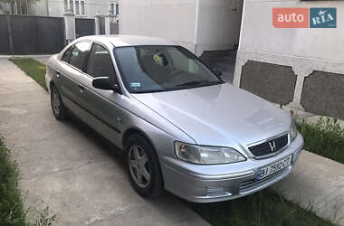 Седан Honda Accord 1999 в 