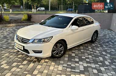 Седан Honda Accord 2013 в Харькове