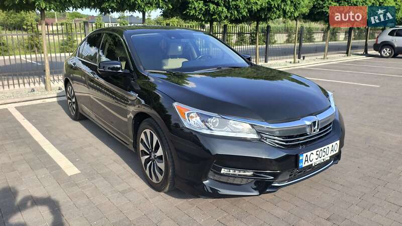 Седан Honda Accord 2016 в Луцьку