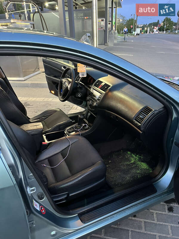 Седан Honda Accord 2003 в Кропивницькому