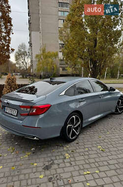 Седан Honda Accord 2022 в 