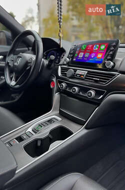 Седан Honda Accord 2022 в 