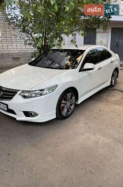 Седан Honda Accord 2012 в Миргороді