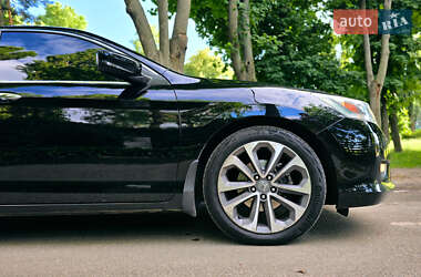 Седан Honda Accord 2015 в 