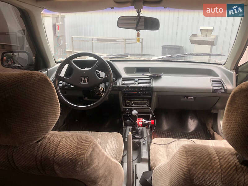Седан Honda Accord 1987 в Николаеве