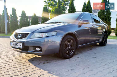 Седан Honda Accord 2005 в Києві