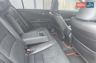 Седан Honda Accord 2016 в 
