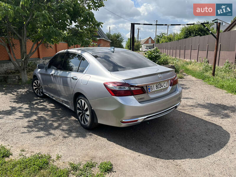 Седан Honda Accord 2017 в Полтаве