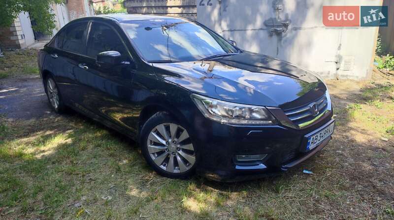 Седан Honda Accord 2013 в Вінниці