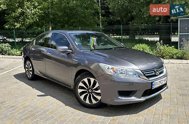 Седан Honda Accord 2015 в Хмельницькому