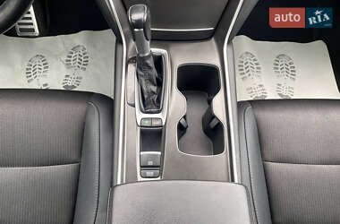 Седан Honda Accord 2020 в 
