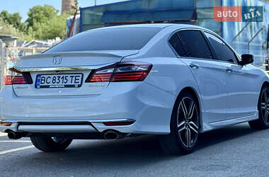 Седан Honda Accord 2016 в 