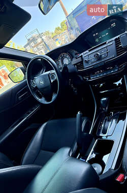 Седан Honda Accord 2016 в 