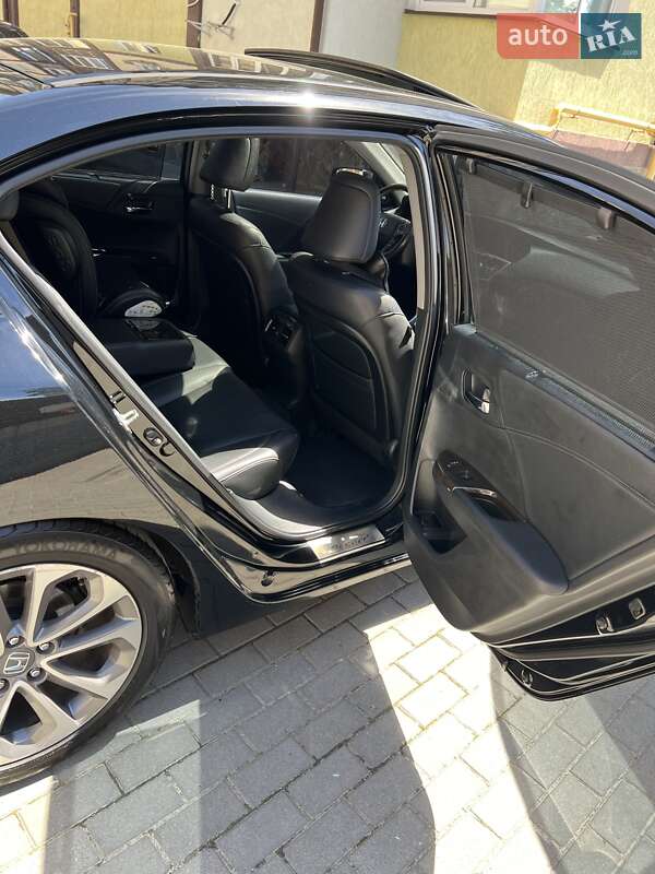 Седан Honda Accord 2013 в Киеве фото 11 Седан Honda Accord 2013 в Киеве