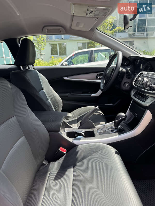 Купе Honda Accord 2015 в Киеве
