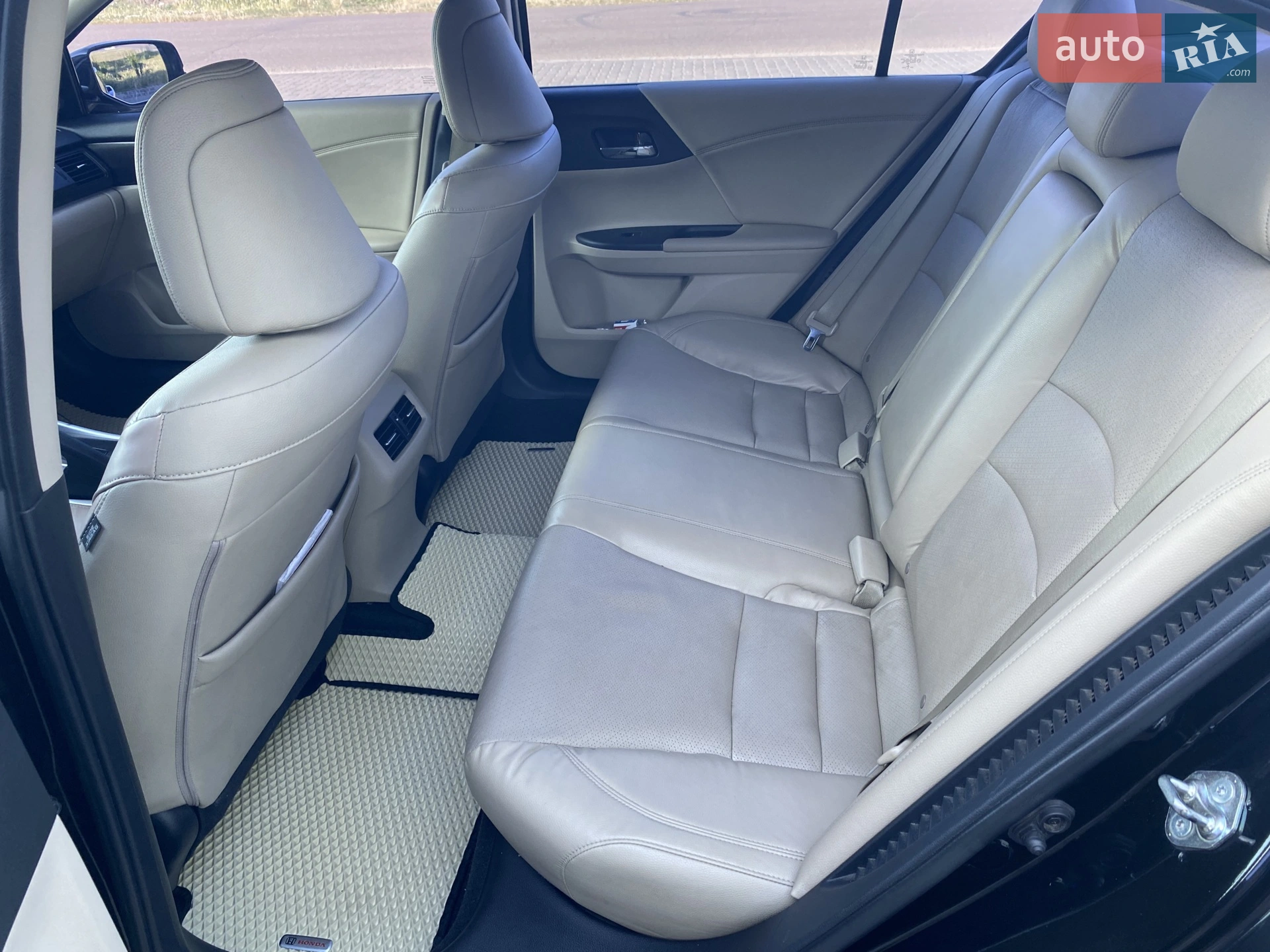 2015 Honda Accord - мініатюра 10