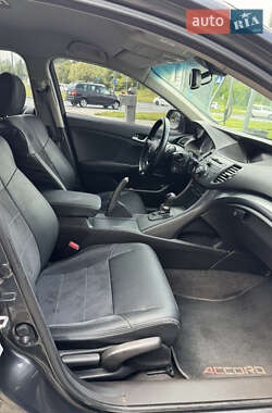 Седан Honda Accord 2011 в 