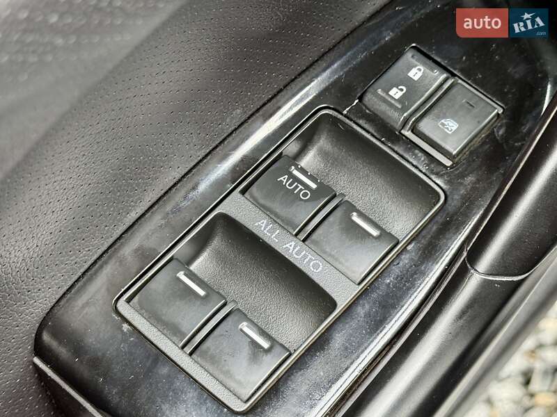 Седан Honda Accord 2010 в Харкові