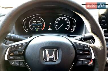 Седан Honda Accord 2019 в 