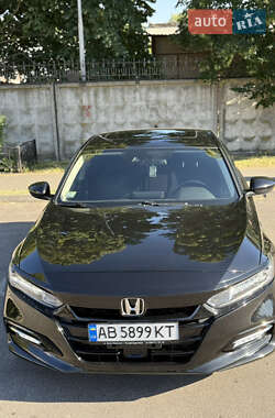 Седан Honda Accord 2018 в Виннице