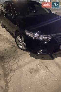 Седан Honda Accord 2011 в Киеве