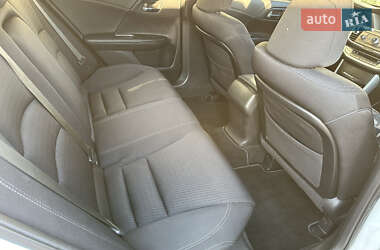 Седан Honda Accord 2014 в 