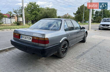 Седан Honda Accord 1990 в Кропивницькому