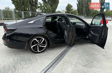 Седан Honda Accord 2018 в 