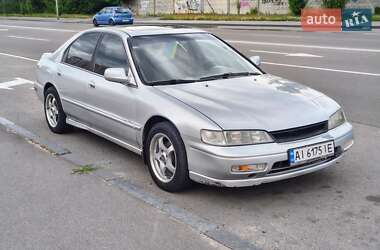 Седан Honda Accord 1997 в Києві