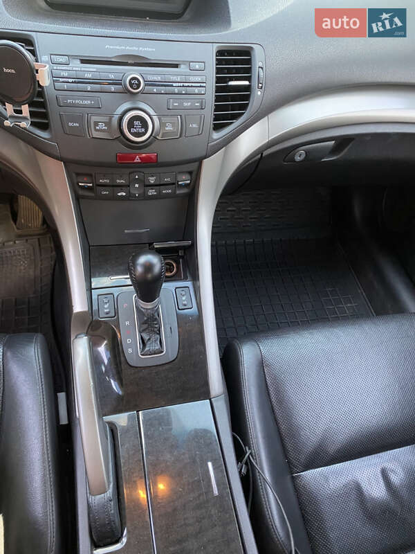 Седан Honda Accord 2008 в Киеве