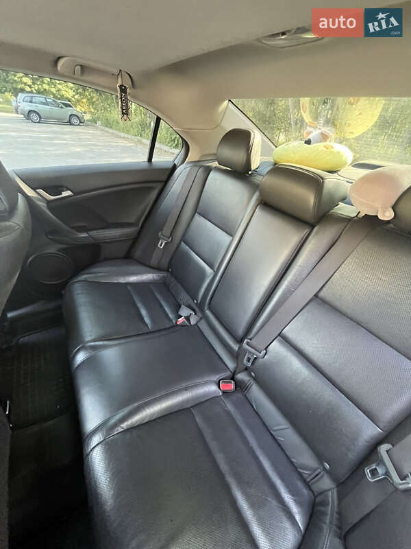 Седан Honda Accord 2011 в Харькове